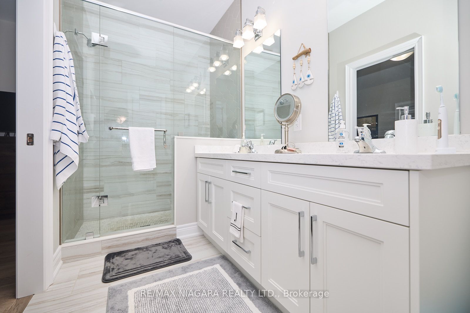 3544 Canfield Crescent