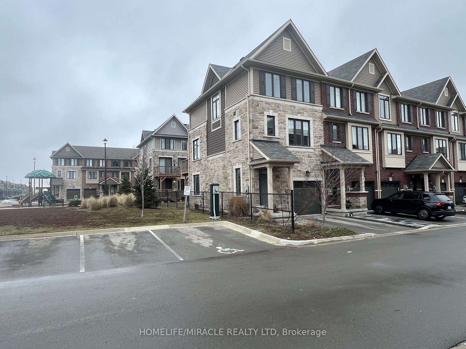 1890 Rymal Rd E, #147