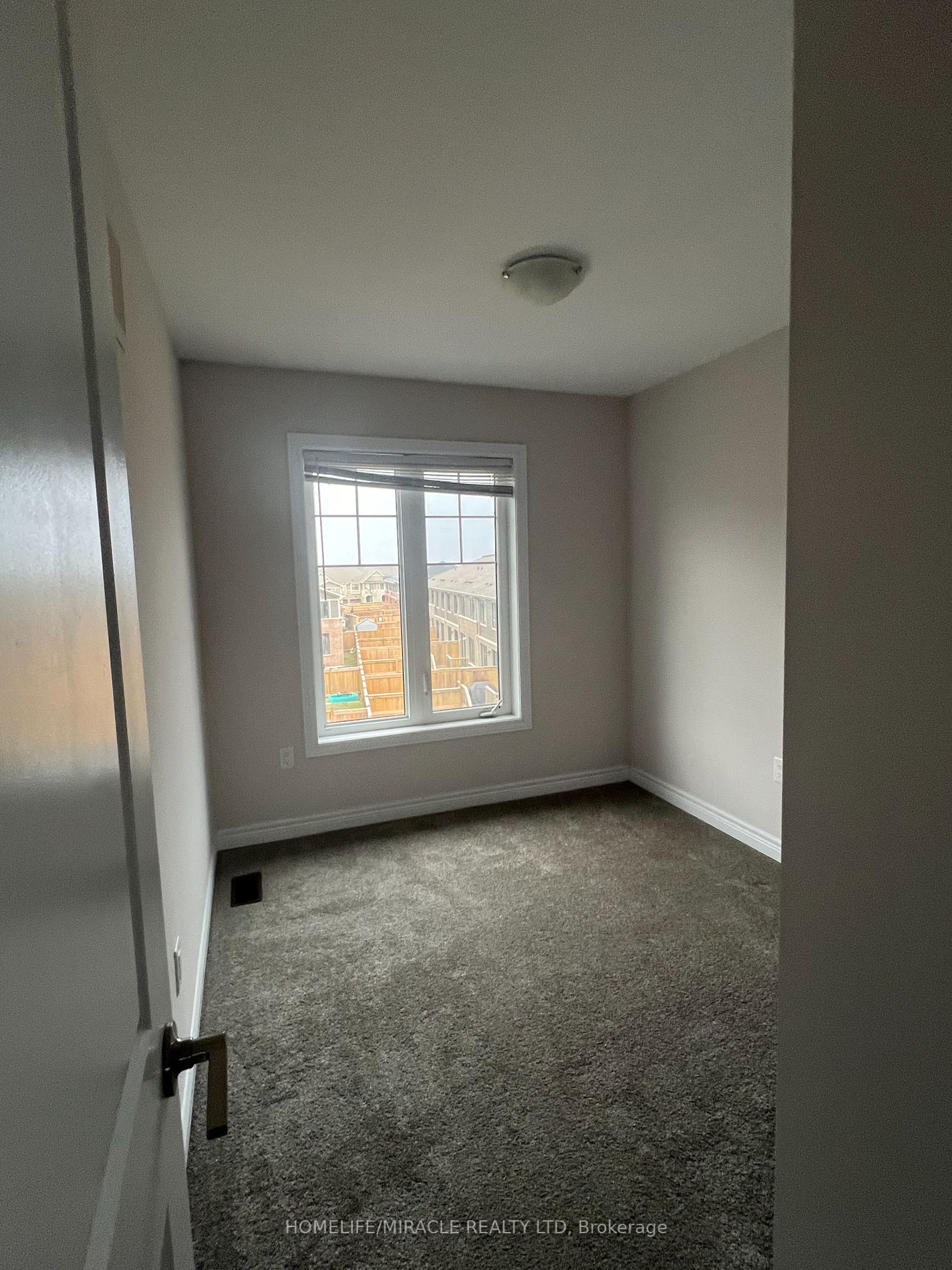 1890 Rymal Rd E, #147