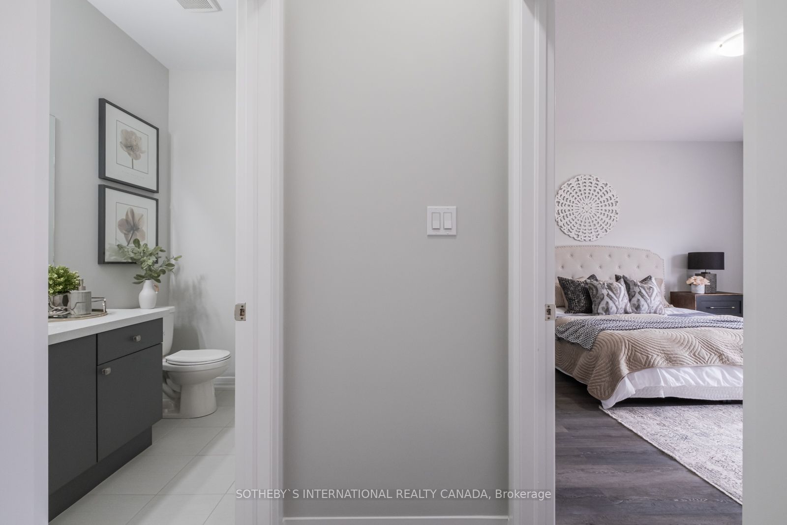 550 GREY Street #52
