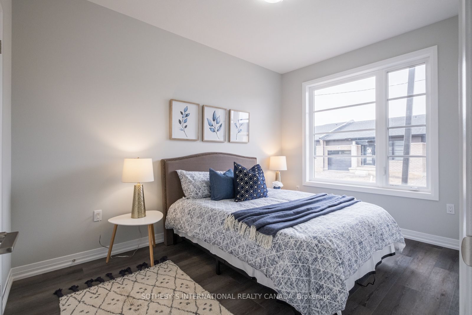 550 GREY Street #52