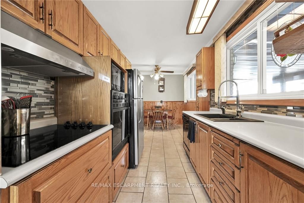 135 Nash Rd N