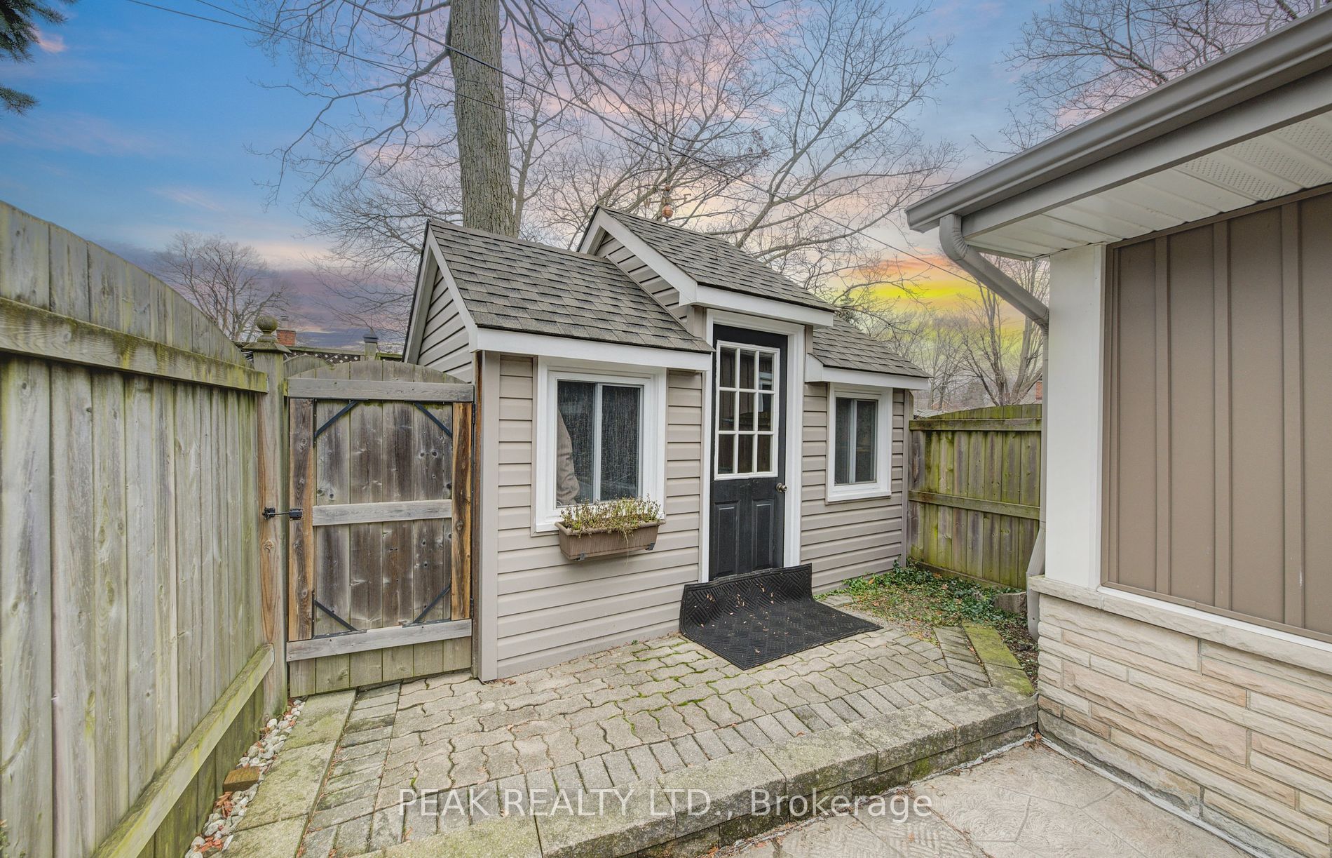 50 Edgewood Ave