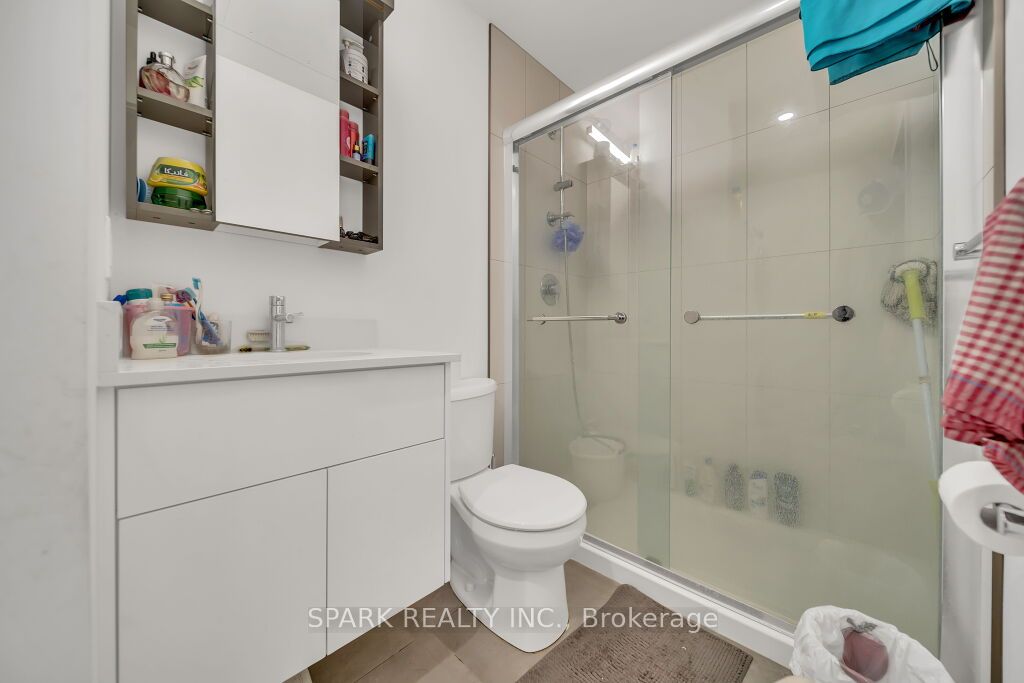 60 Frederick St, #712