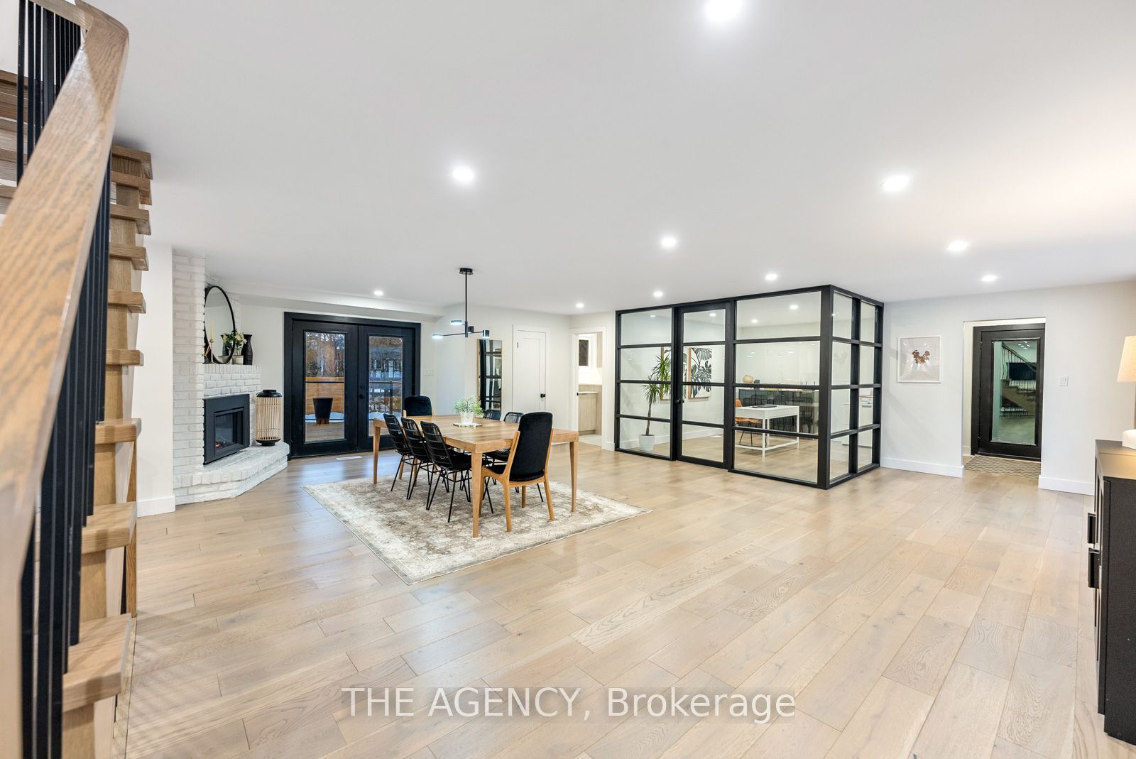 514 Oxbow Rd