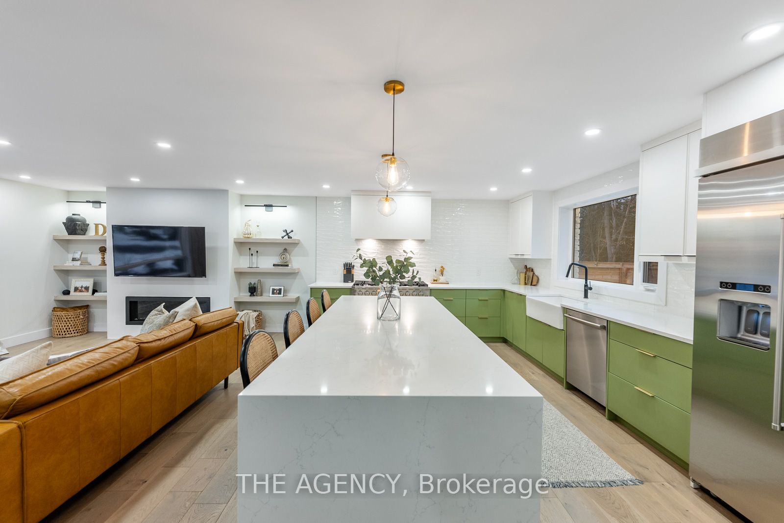514 Oxbow Rd