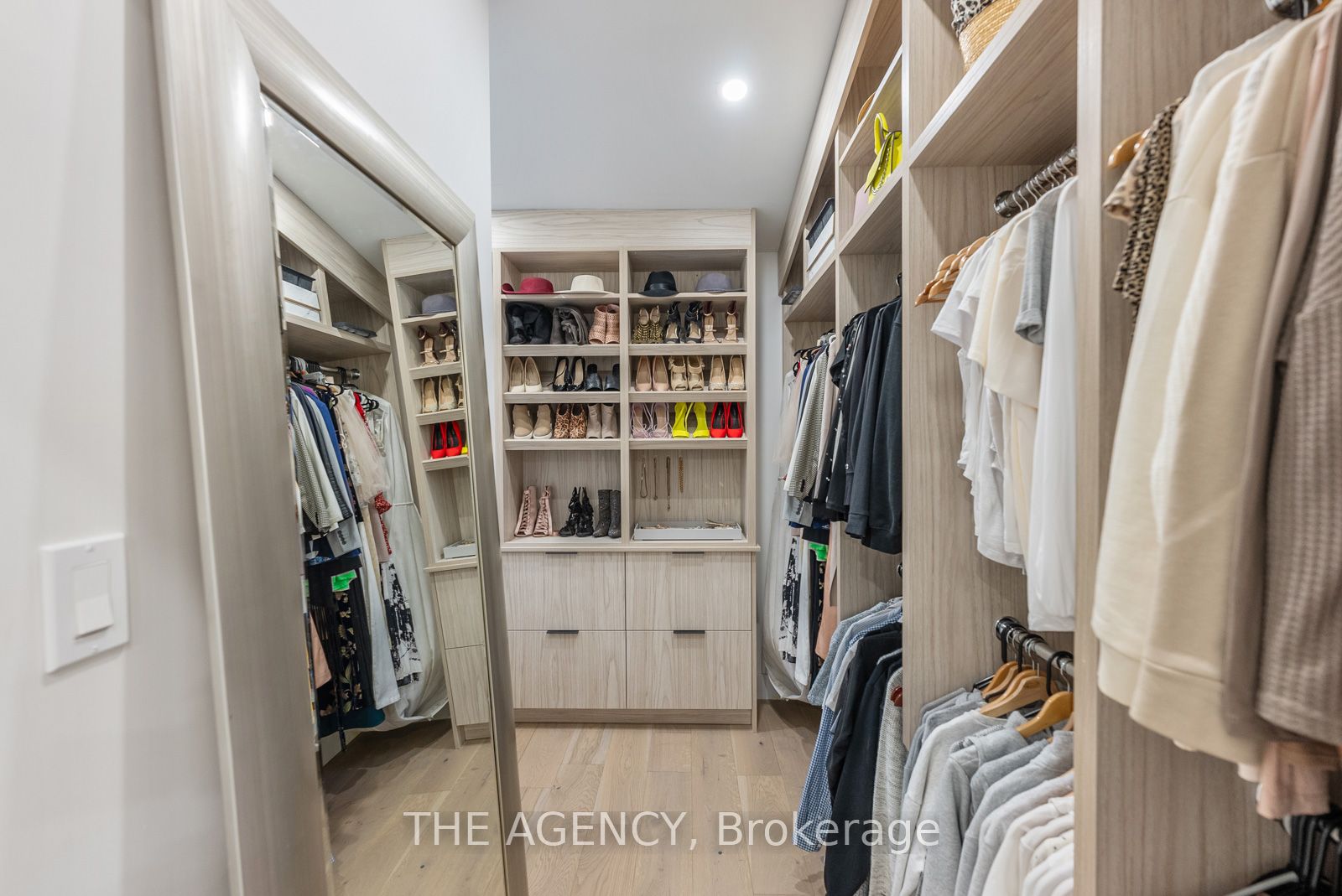514 Oxbow Rd