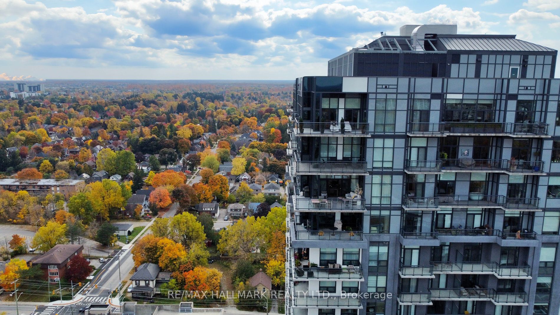 155 Caroline St, #Ph2103