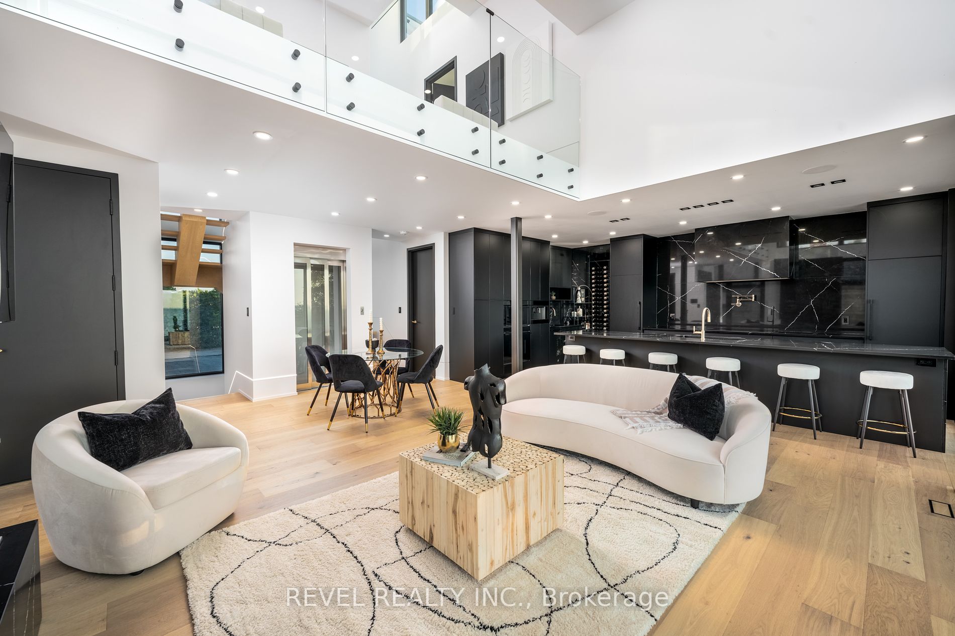 6 Firelane 11a Street