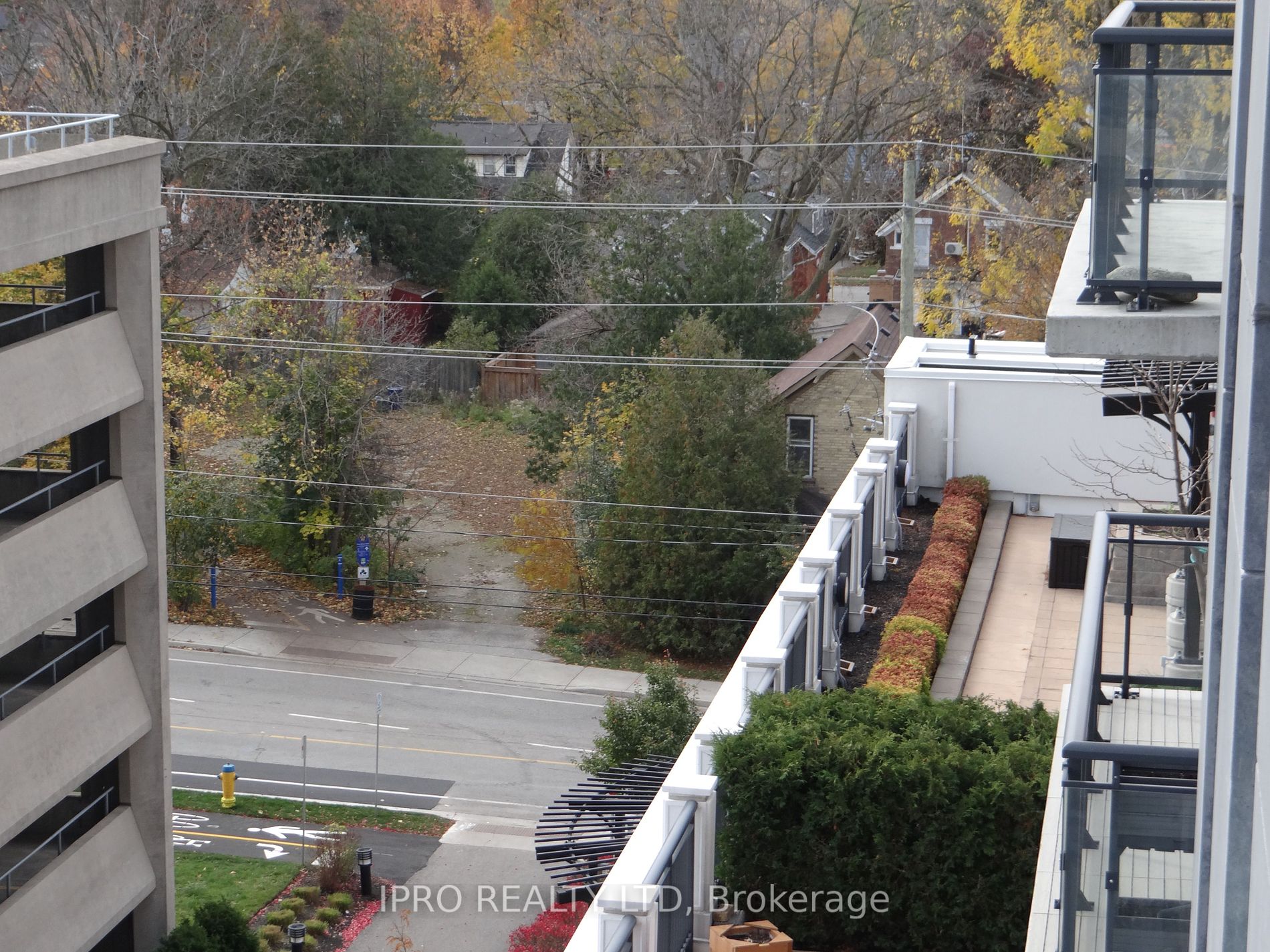 155 Caroline St S, #608