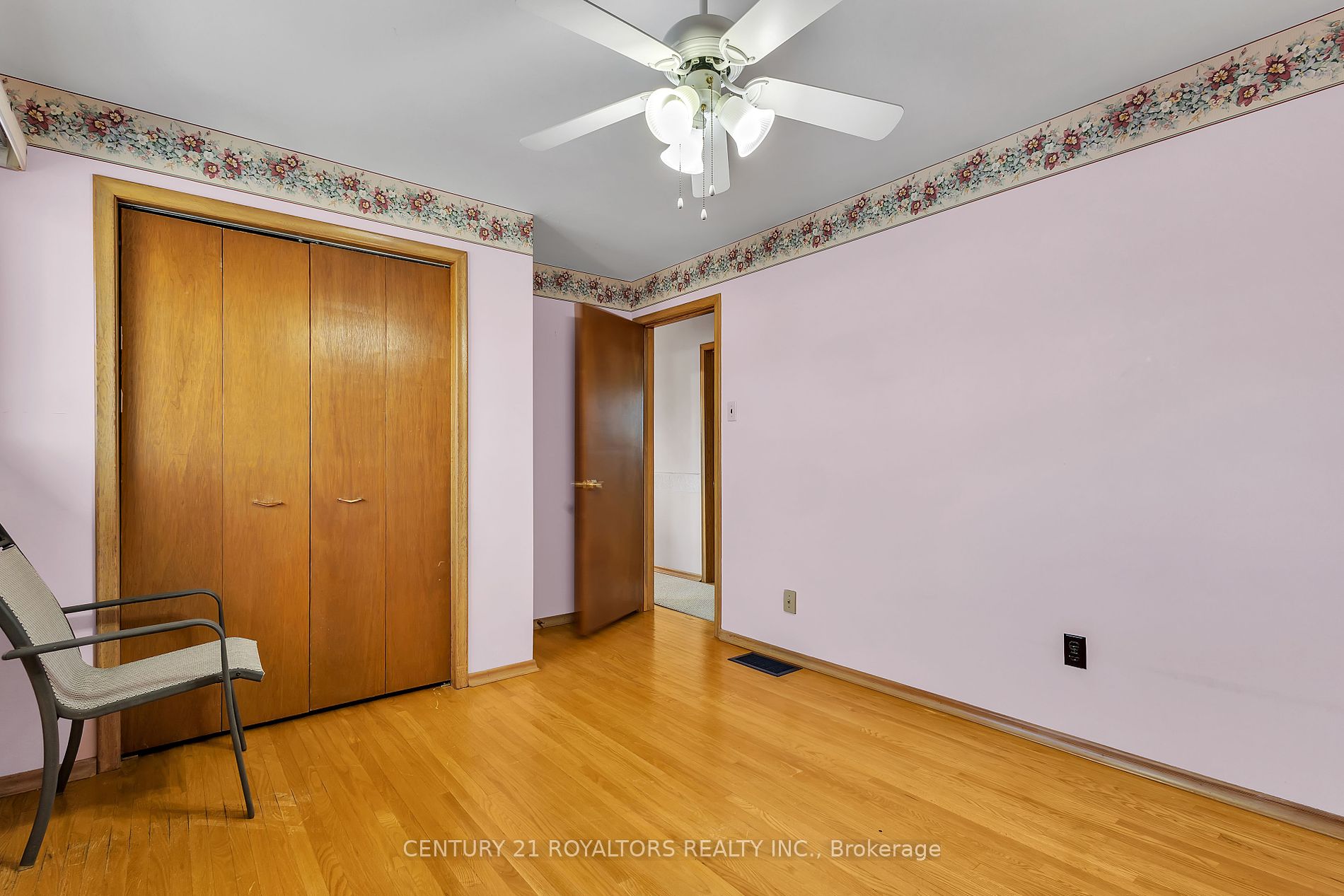 279 Kenneth Avenue