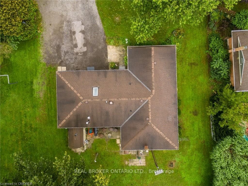 1303 Highway 3 E