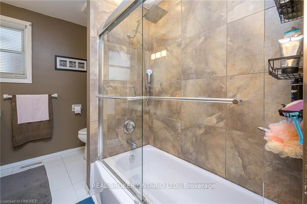 1303 Highway 3 E