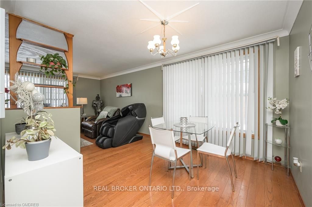 1303 Highway 3 E