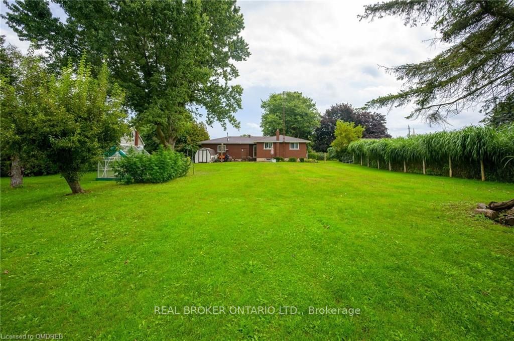1303 Highway 3 E