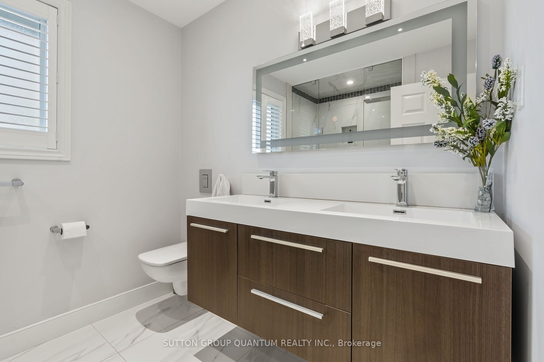 102 Seaton Place Dr