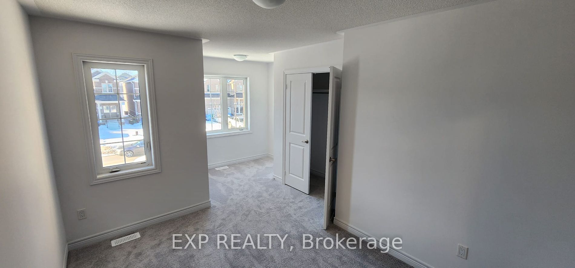 301 Ridley Crescent