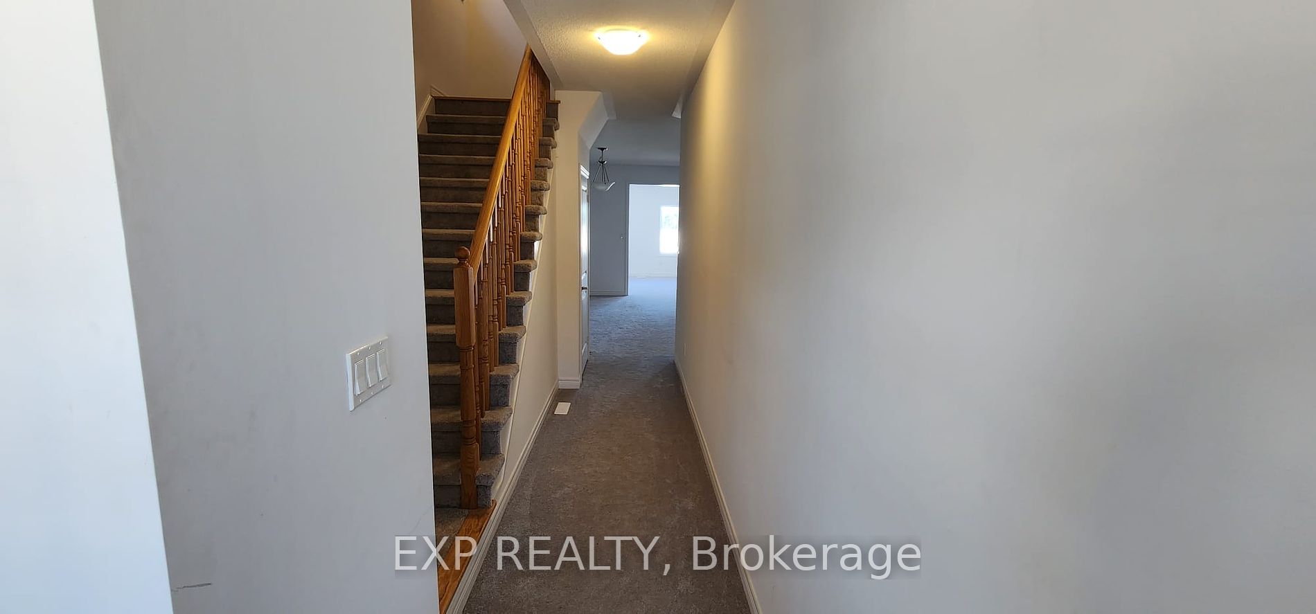 301 Ridley Crescent