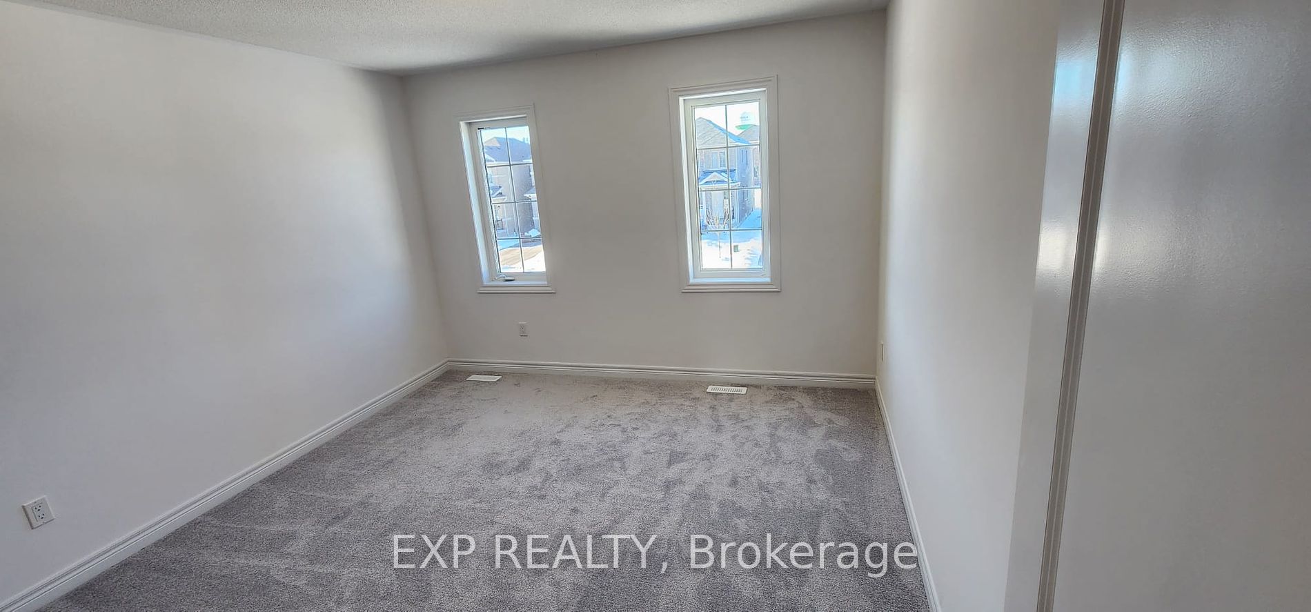 301 Ridley Crescent