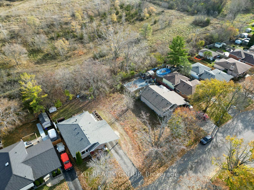 79 Nelles Ave