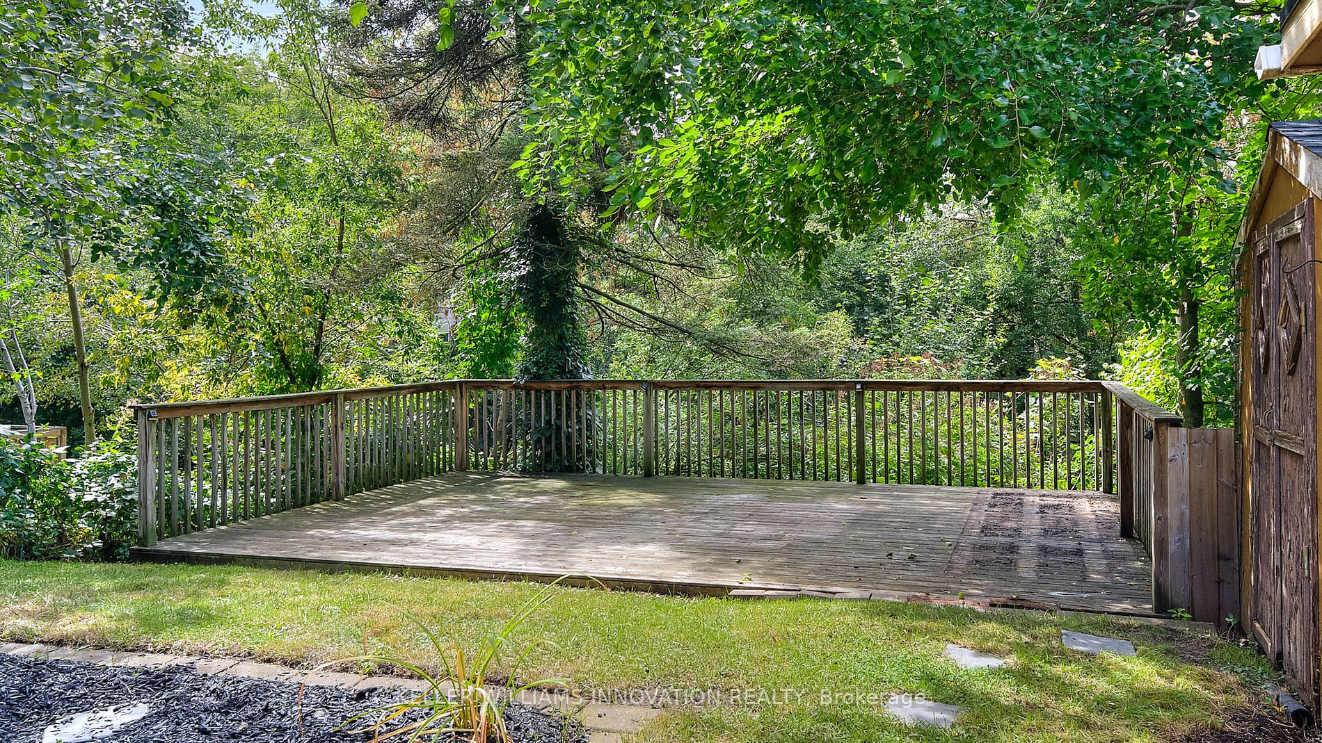 457 Highland Road E