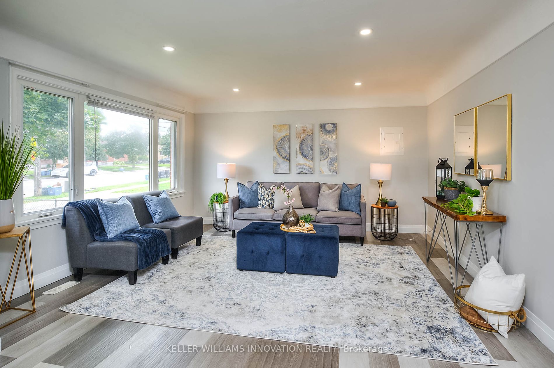 457 Highland Road E