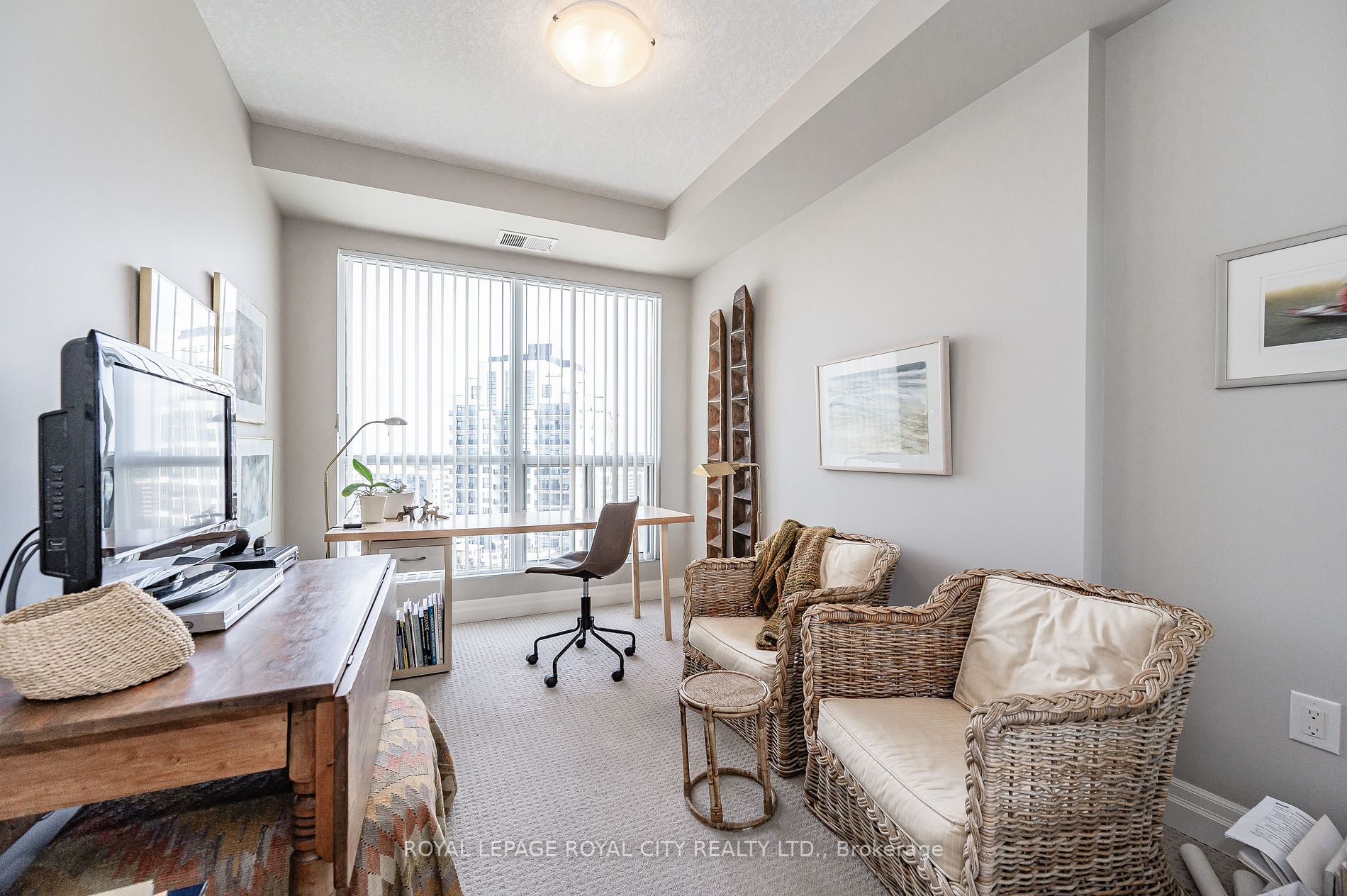 160 Macdonell Street, #1206