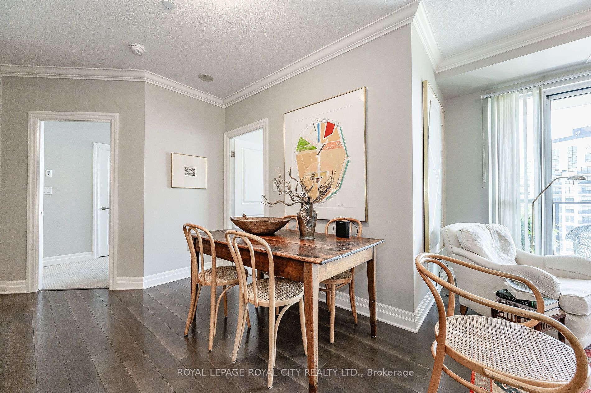 160 Macdonell Street, #1206
