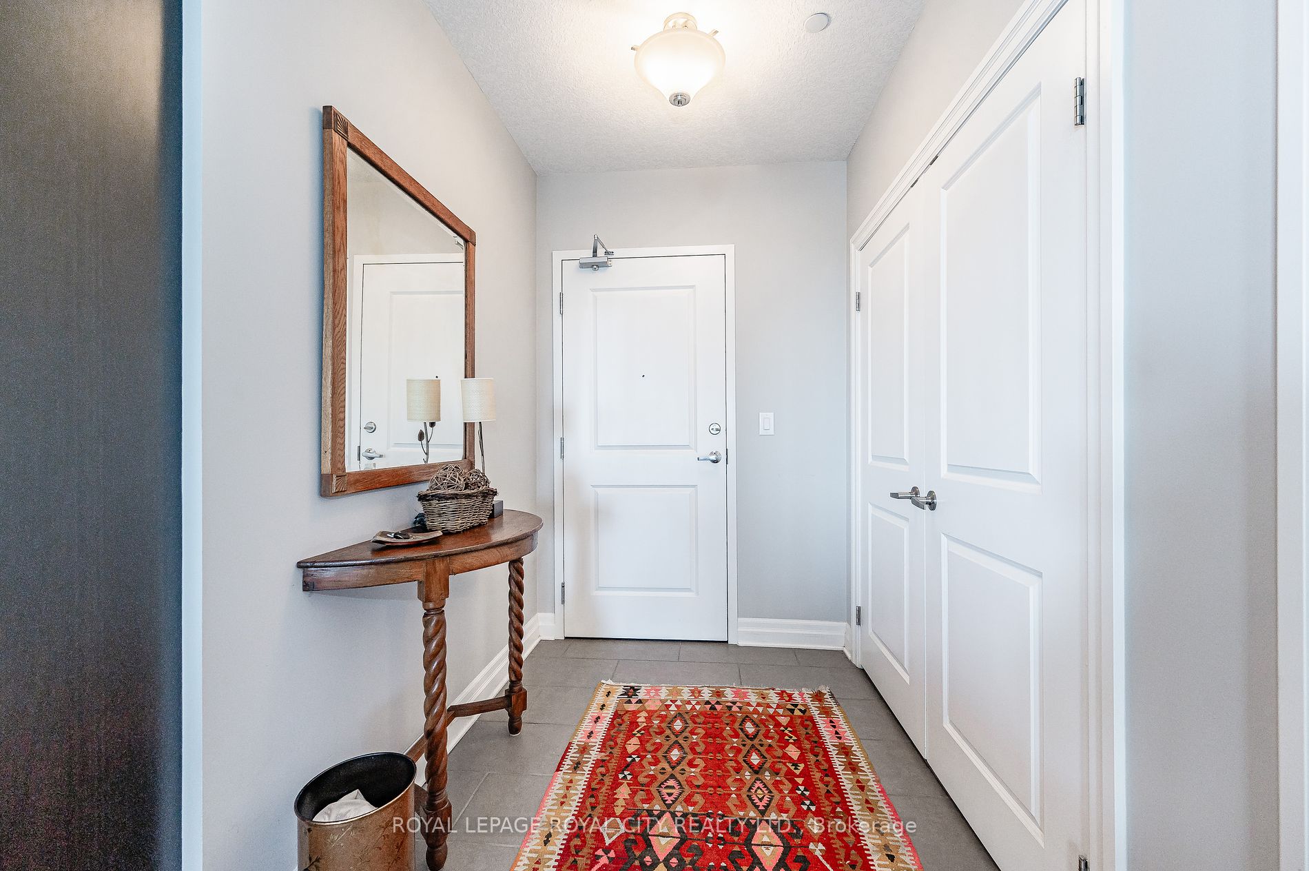 160 Macdonell Street, #1206