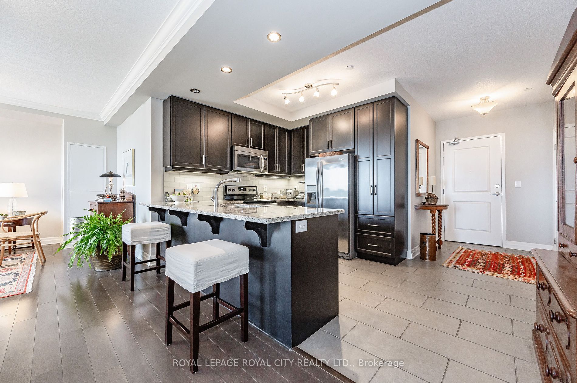 160 Macdonell Street, #1206