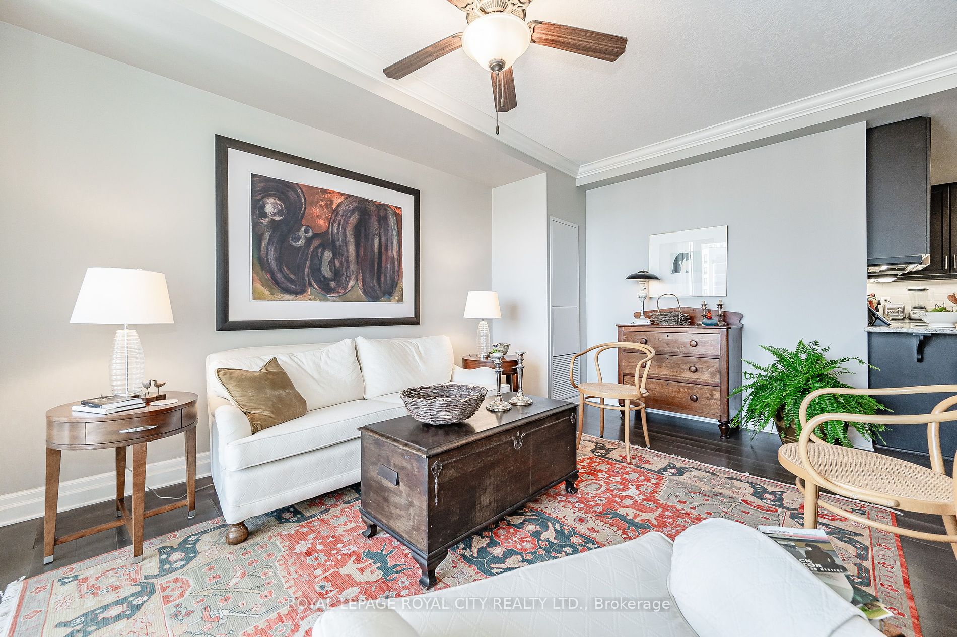 160 Macdonell Street, #1206