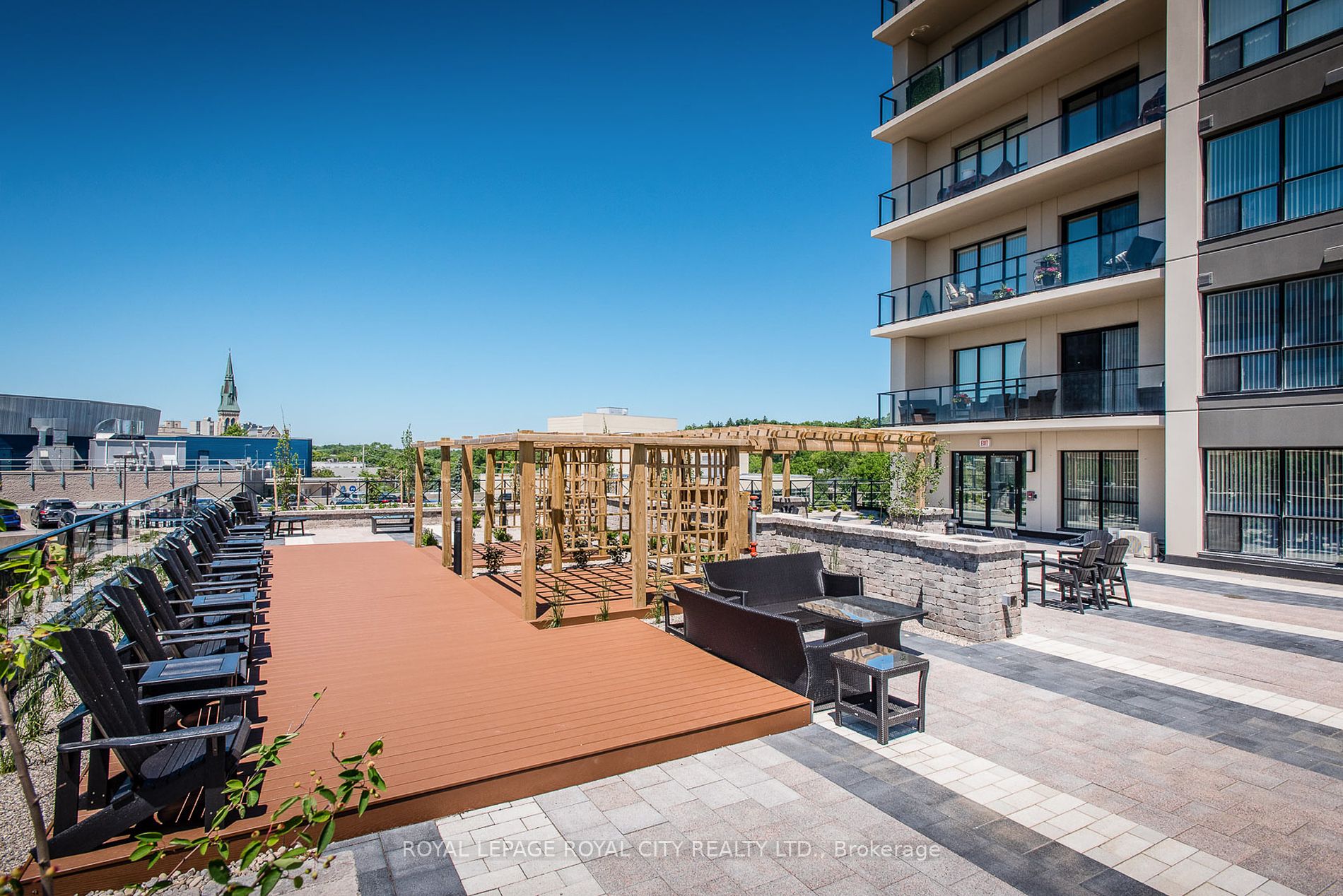 160 Macdonell Street, #1206