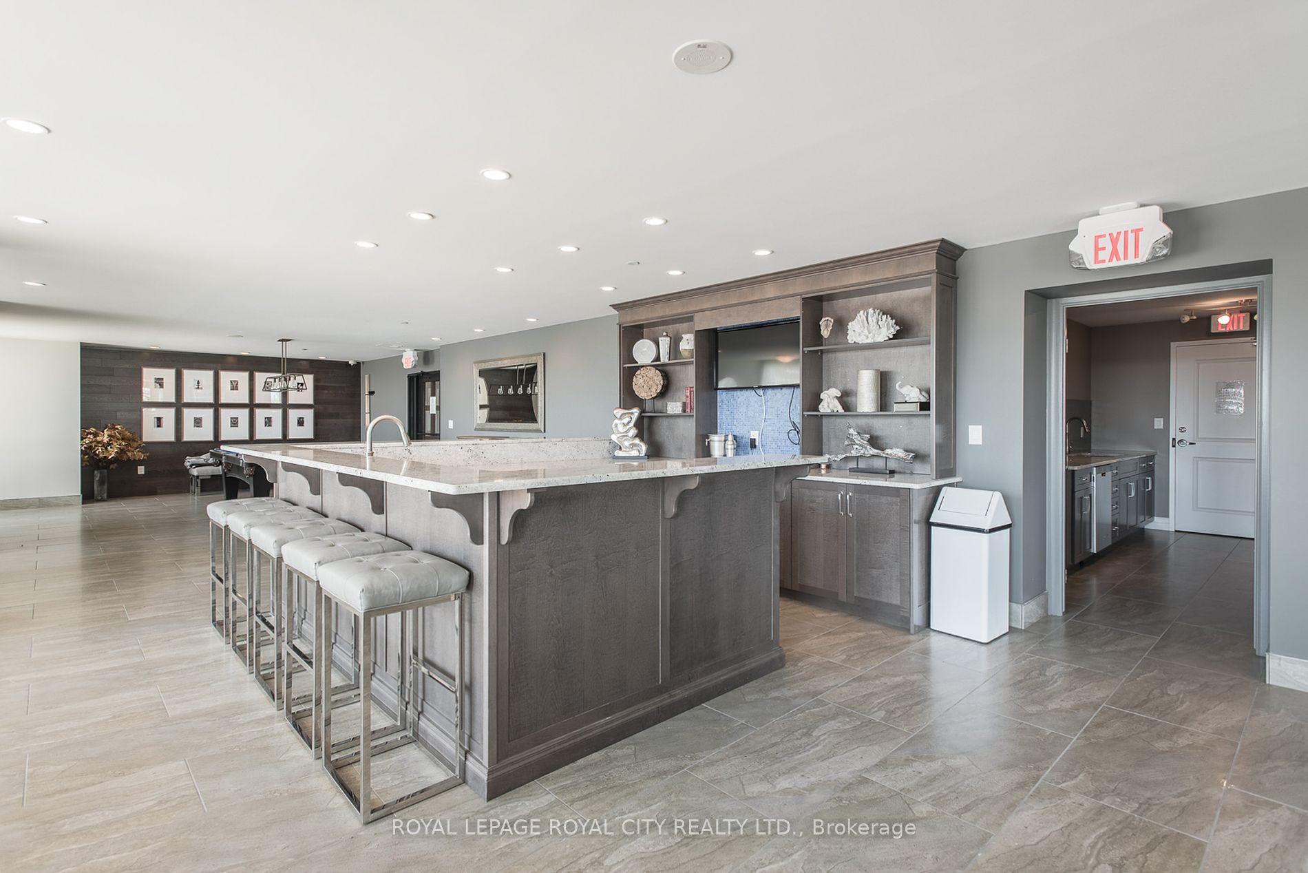 160 Macdonell Street, #1206