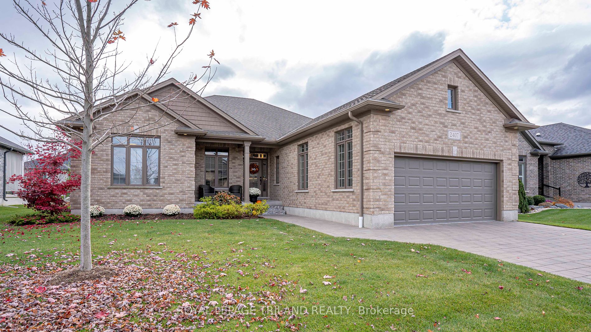 2407 Moe Norman Way