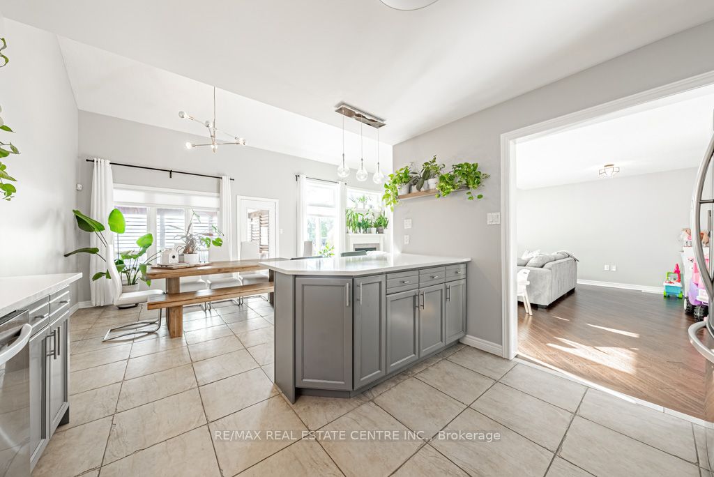 12 Wills Cres