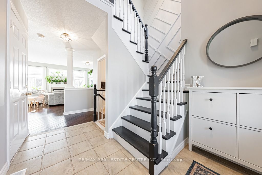 12 Wills Cres