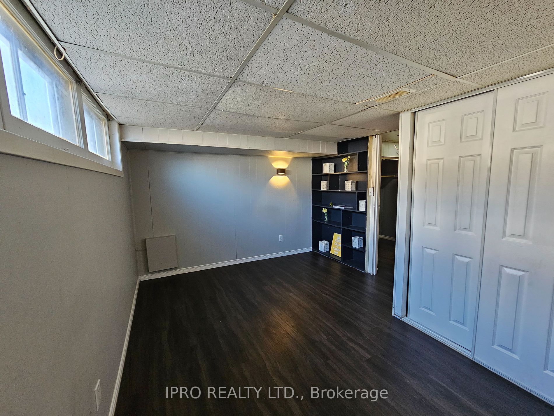 160 Luscombe St