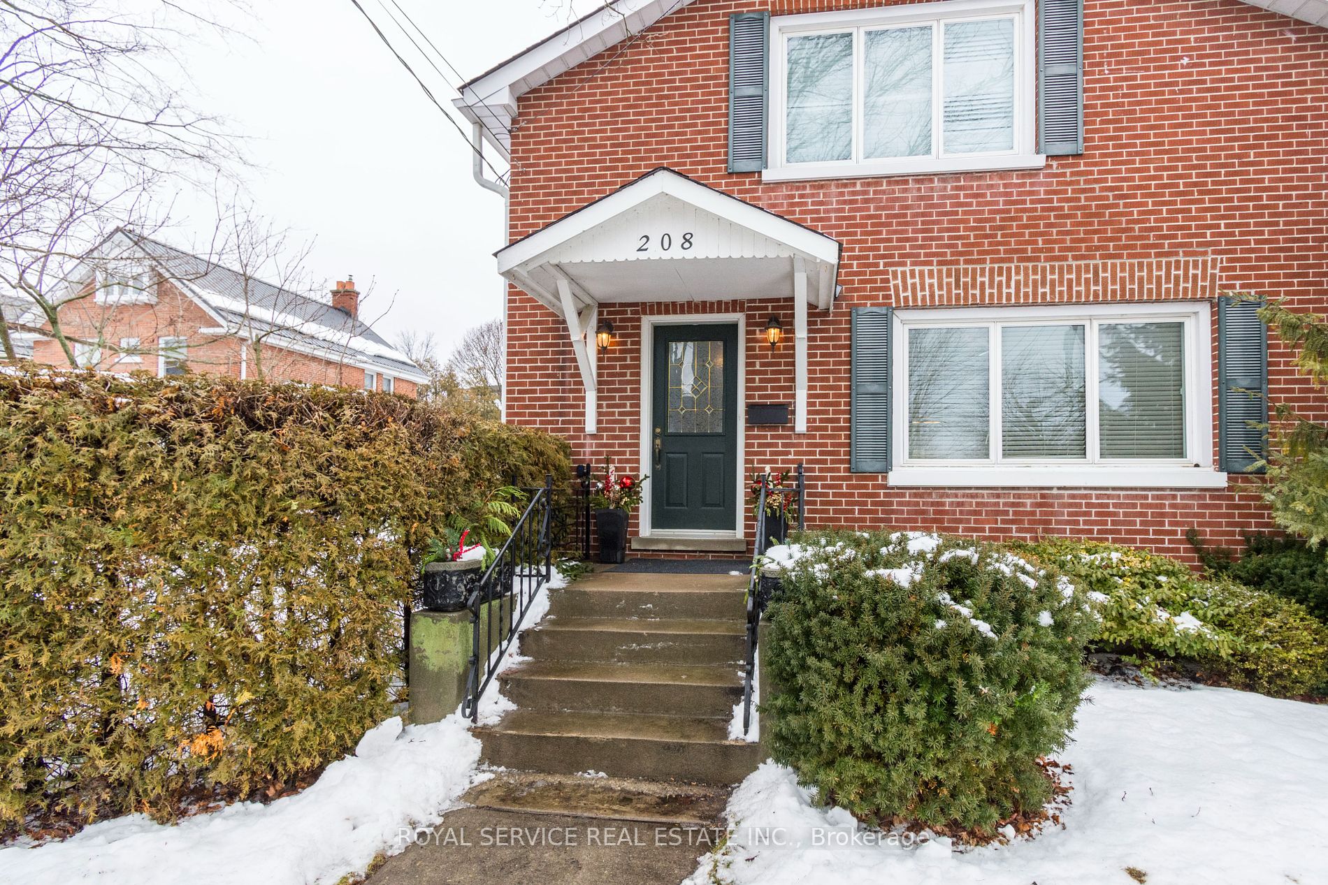 208 Albert Street