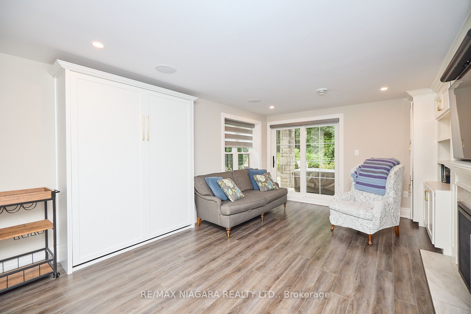 50 Aberdeen Lane S #26