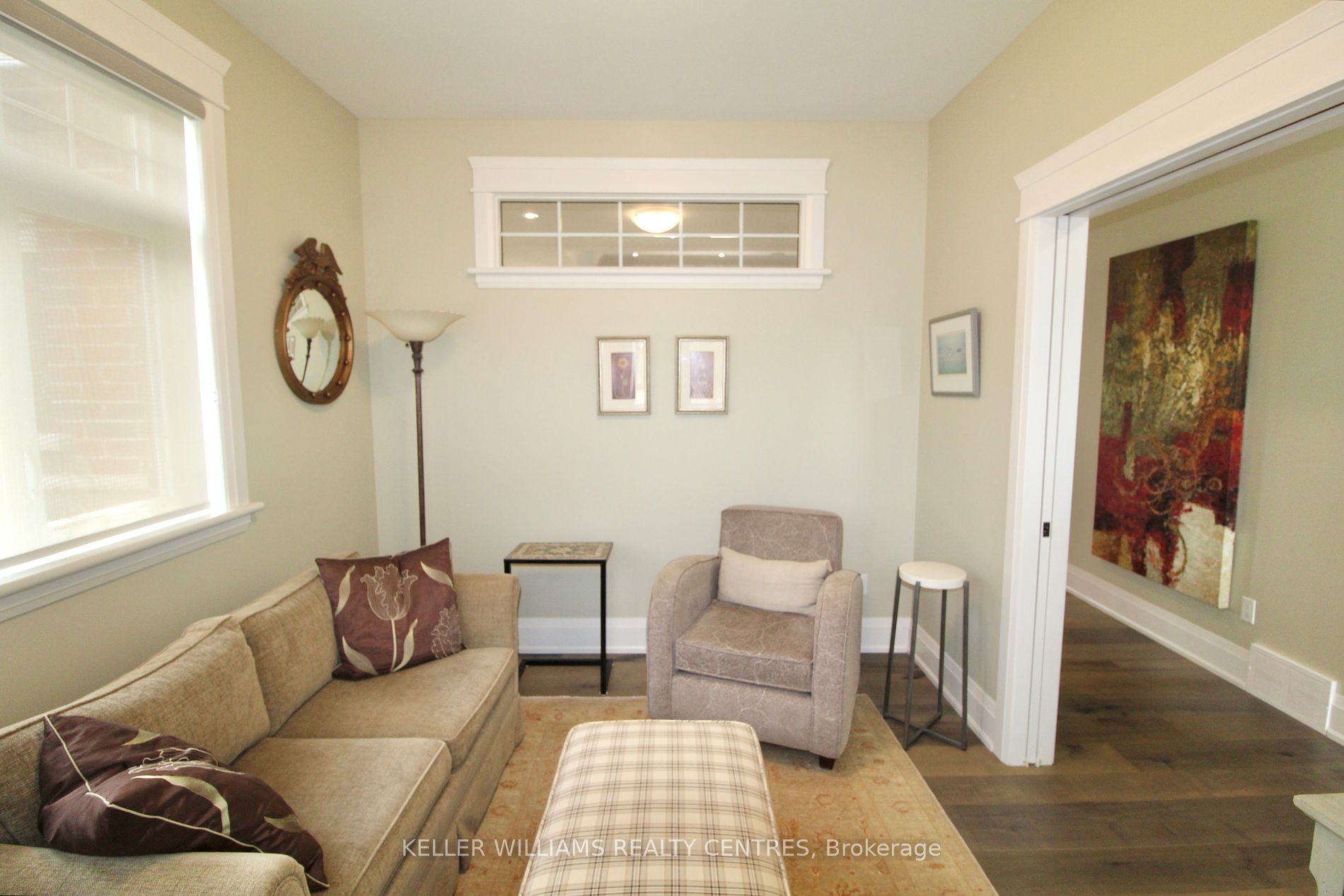 220 Djay Cres