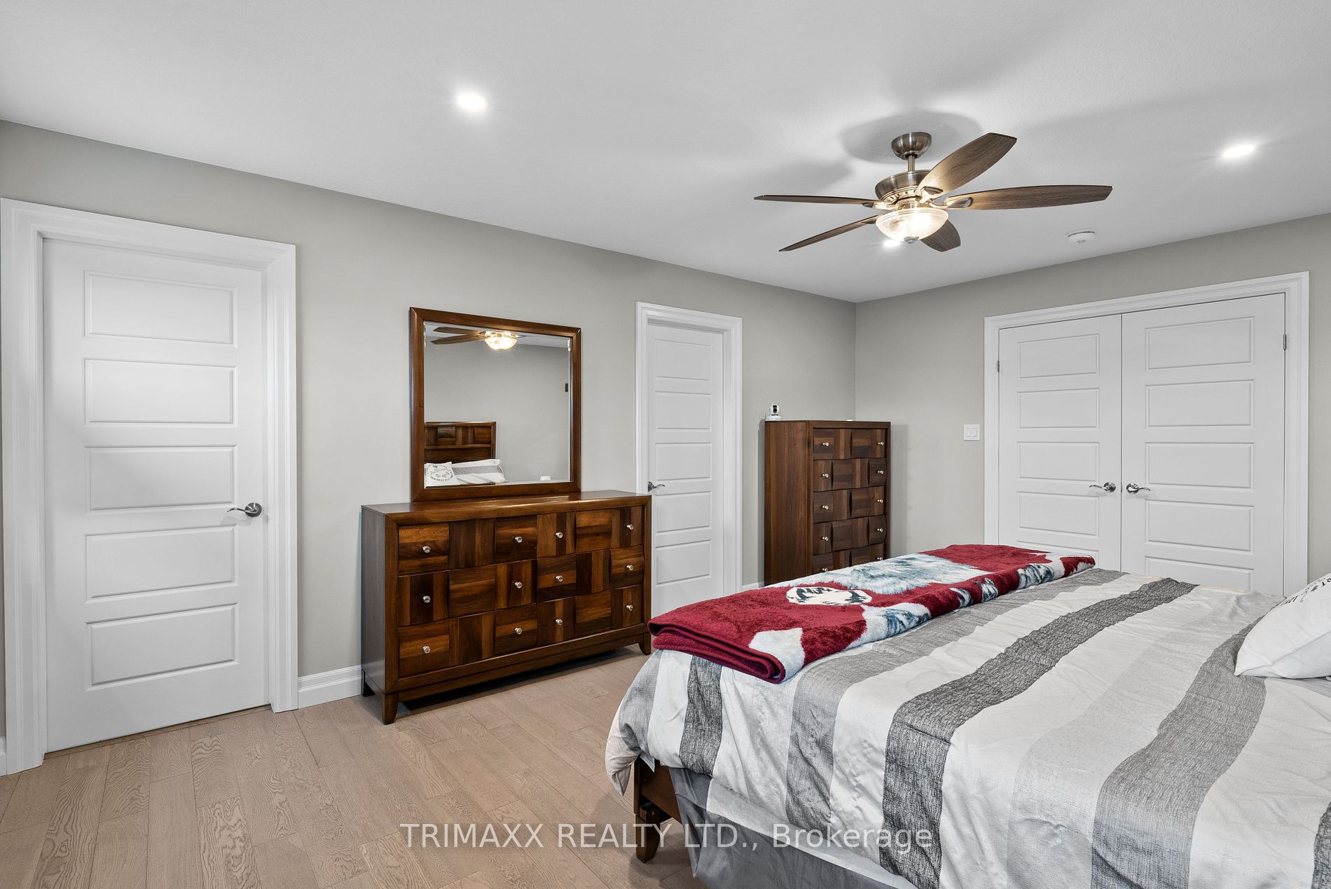 31 Thames Springs Crescent