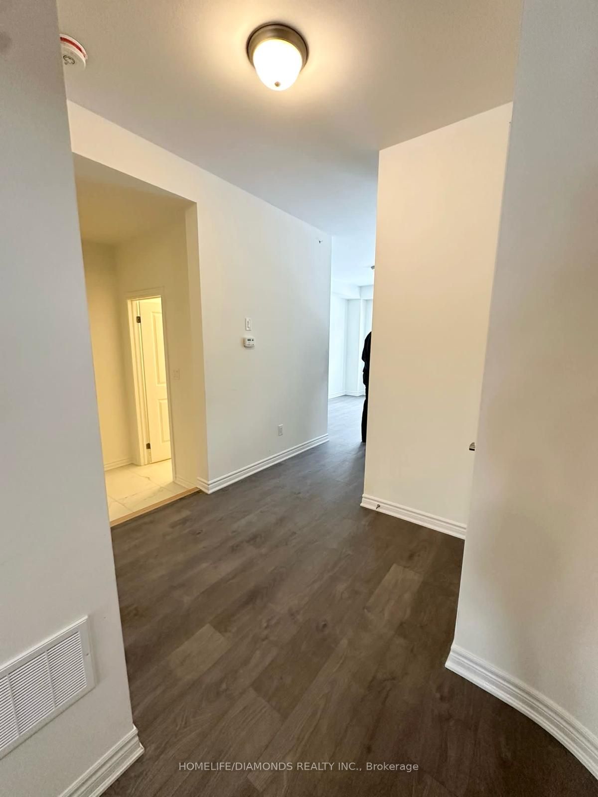 31 SAPPHIRE Way