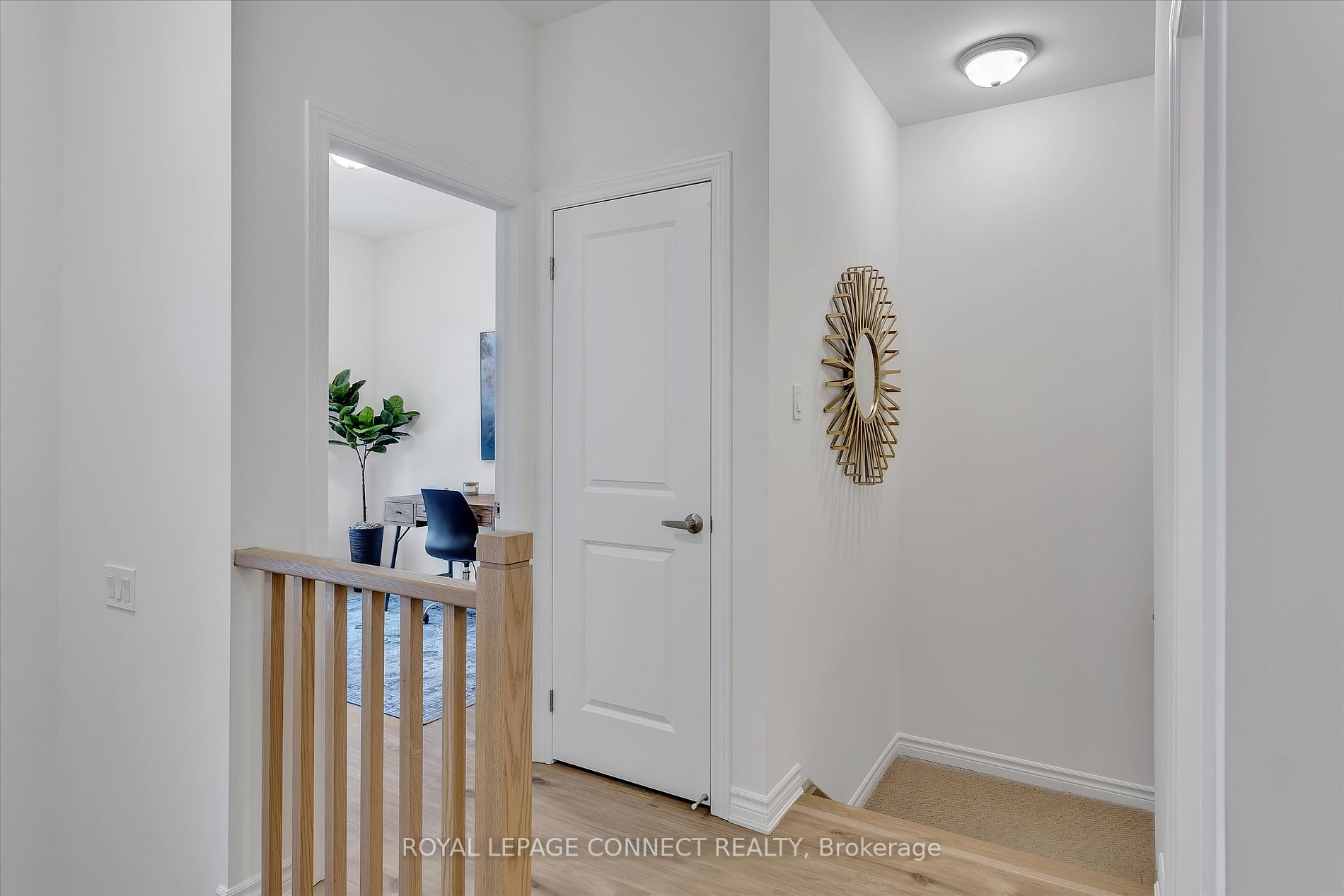17 Lakewood Crescent #32