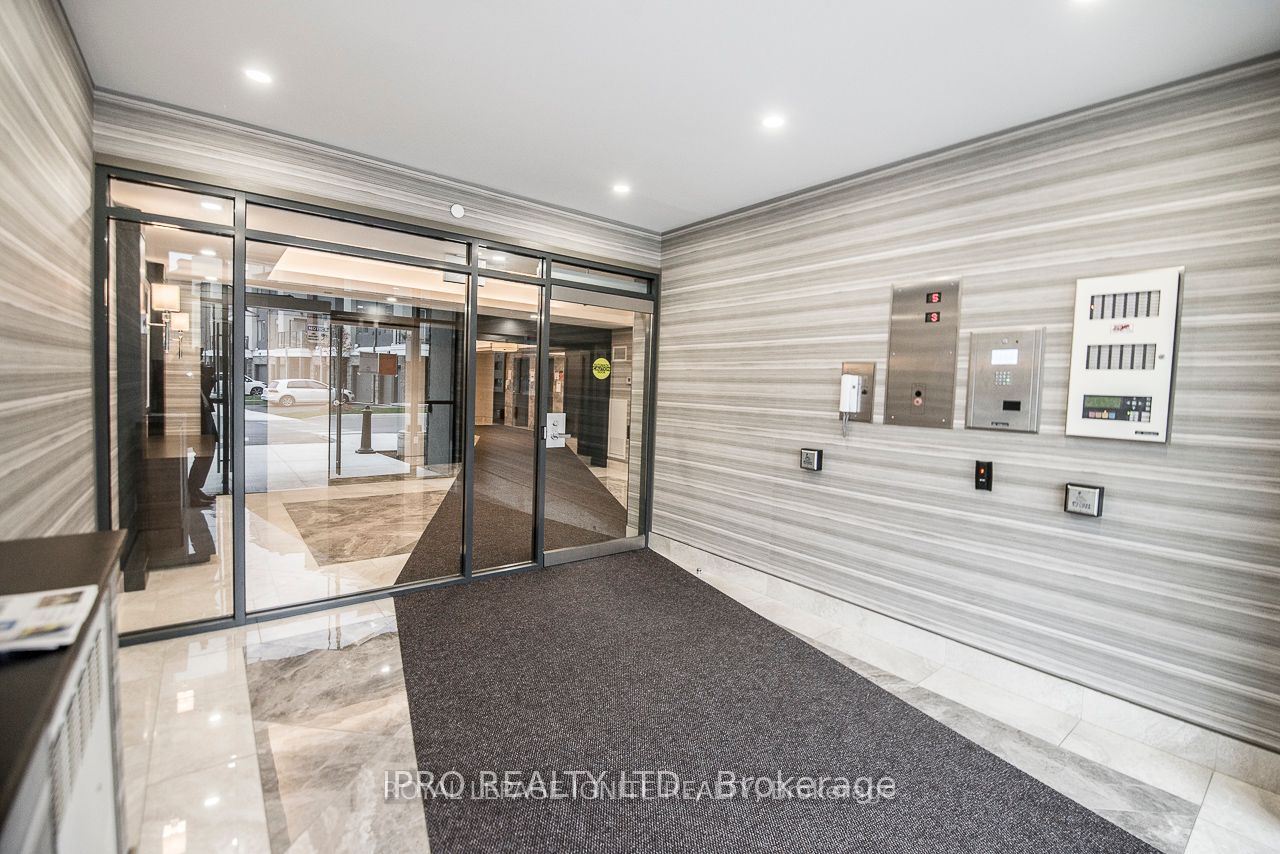 101 Shoreview Pl, #412