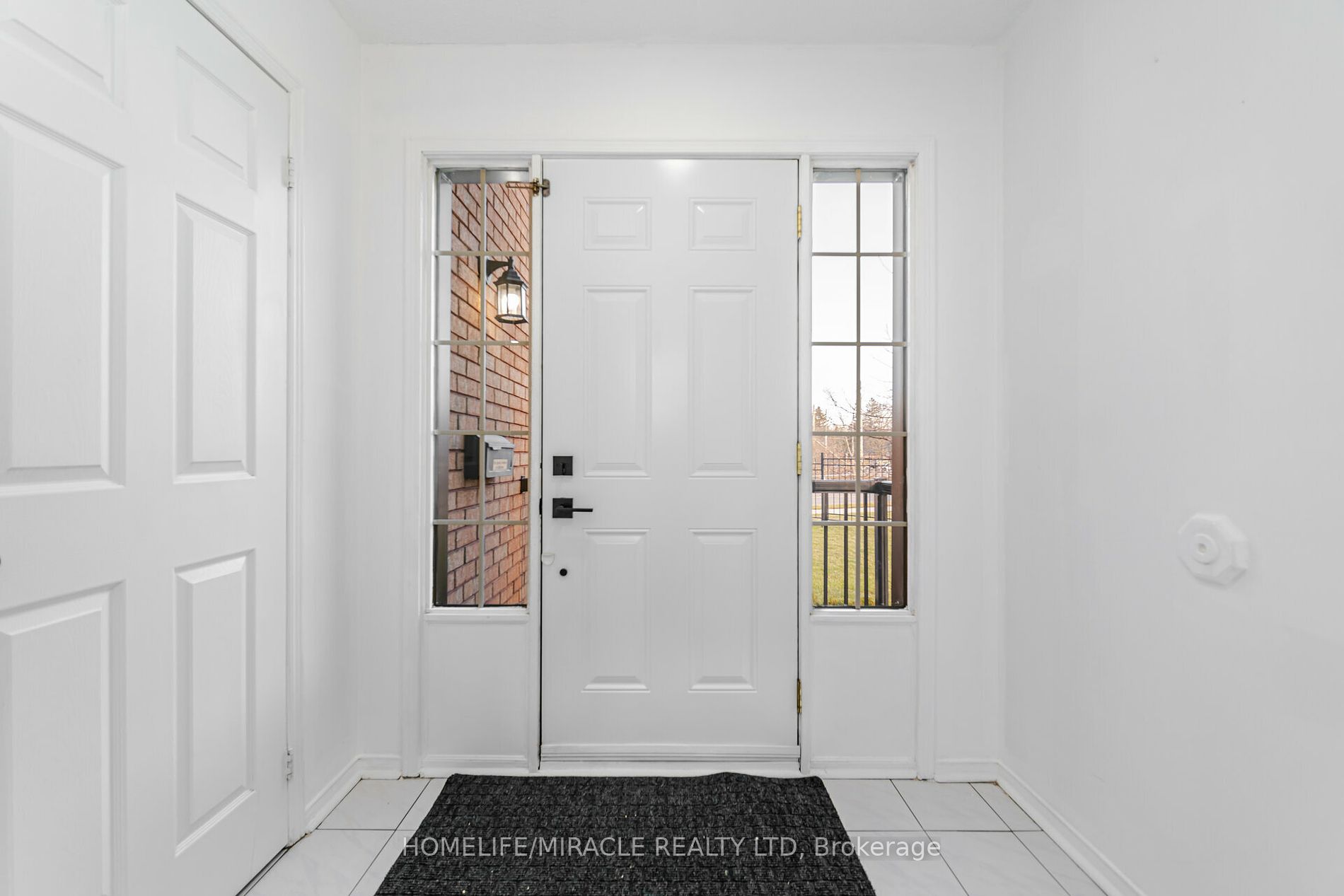 2 Huntingwood Ave, #24