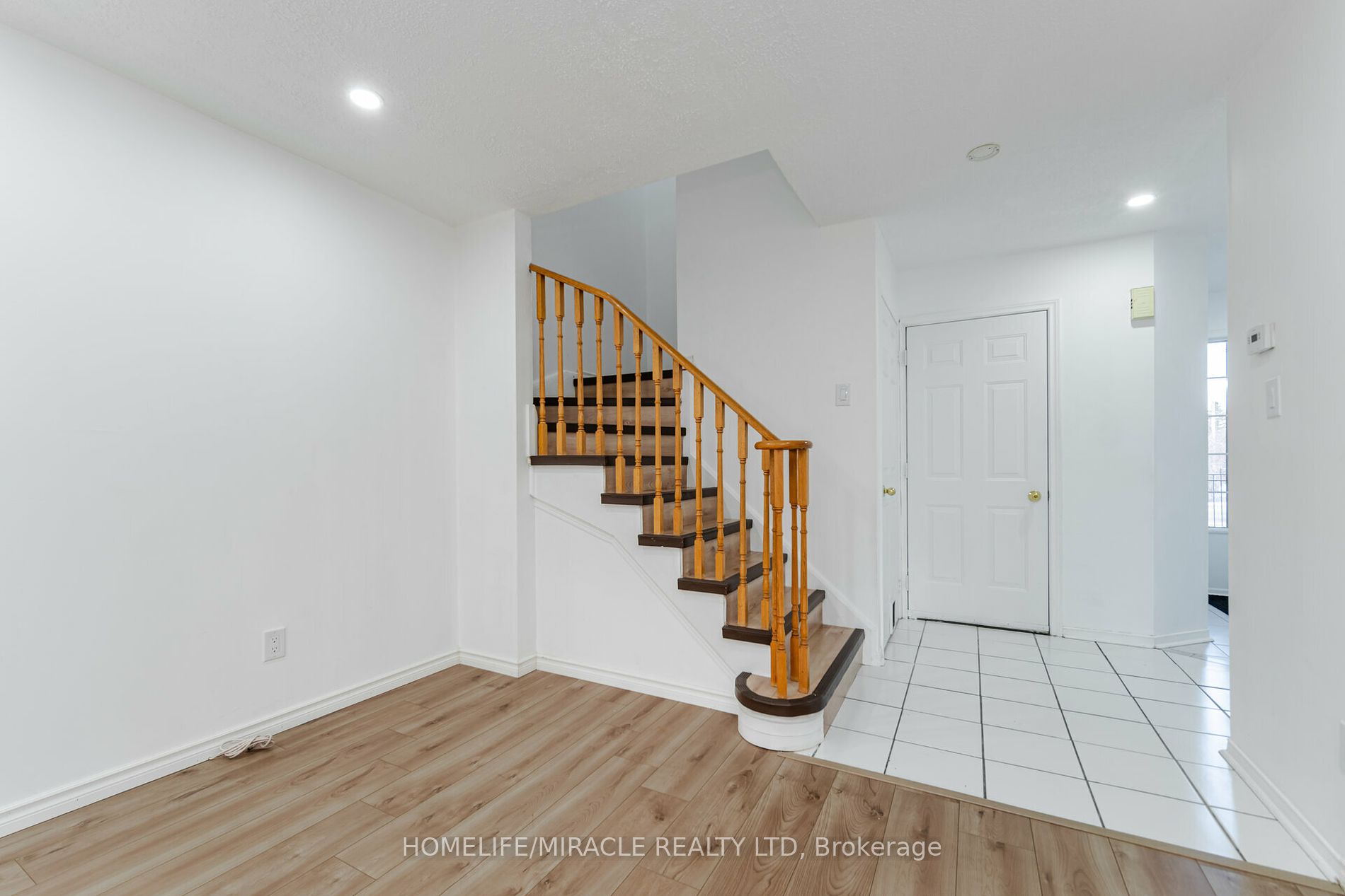 2 Huntingwood Ave, #24