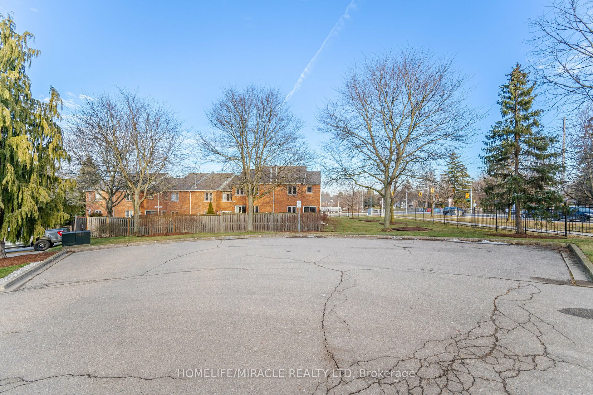 2 Huntingwood Ave, #24