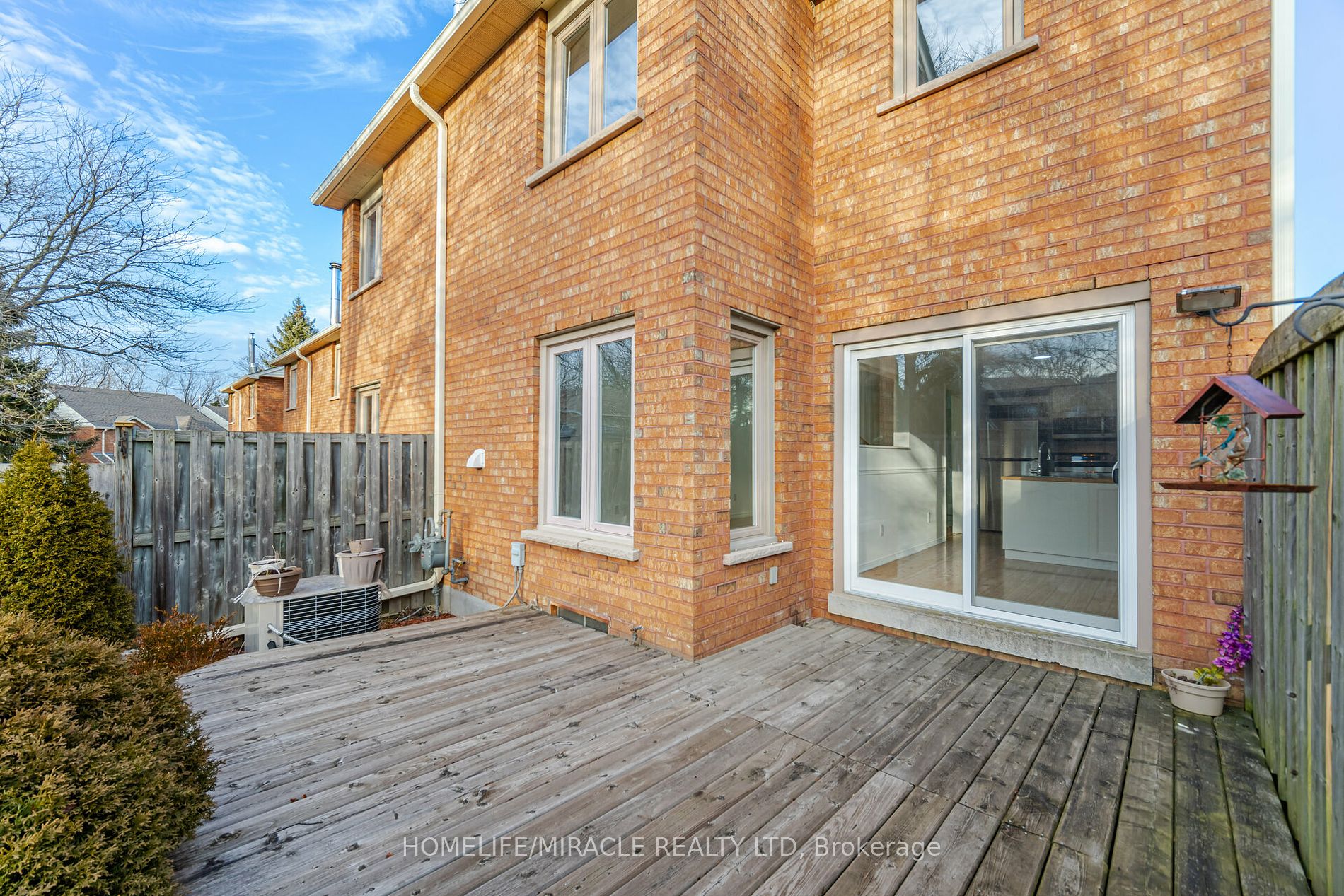 2 Huntingwood Ave, #24