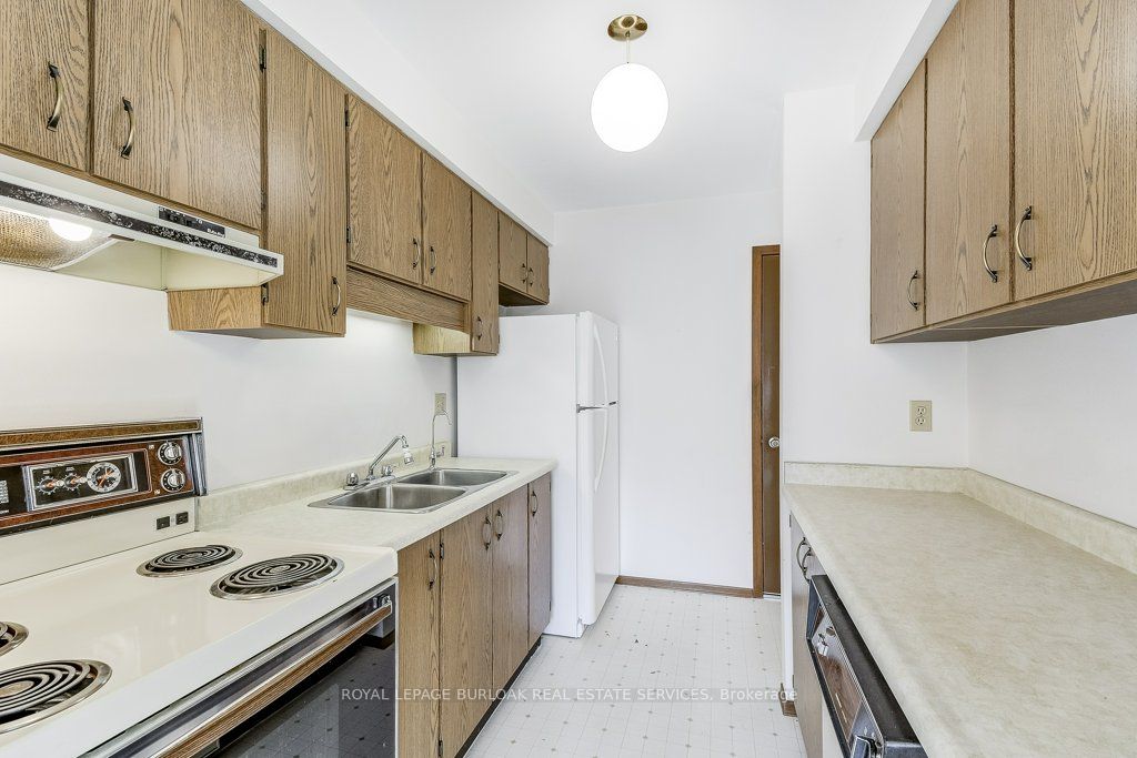 5006 Friesen Boulevard #10