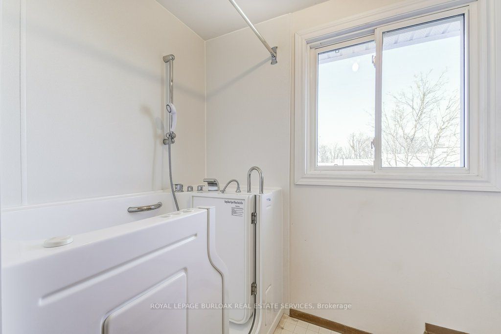 5006 Friesen Boulevard #10